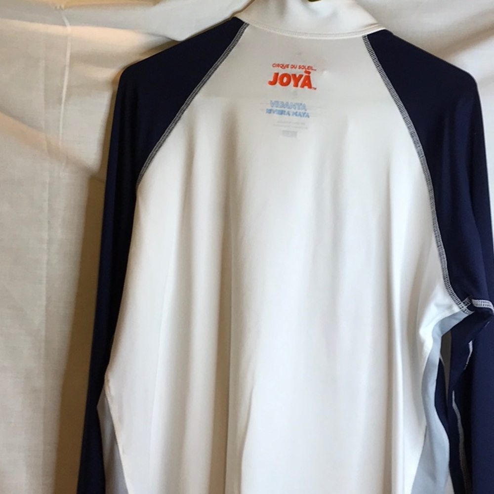 Jacket - Picture 5 of 8